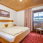 Garni Ransburgerhof Hotel Flachau