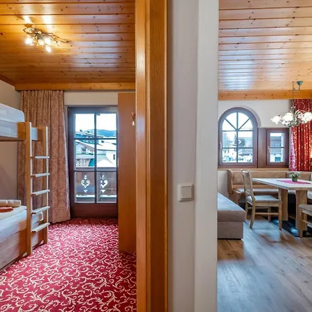 Garni Ransburgerhof Φλαχάου