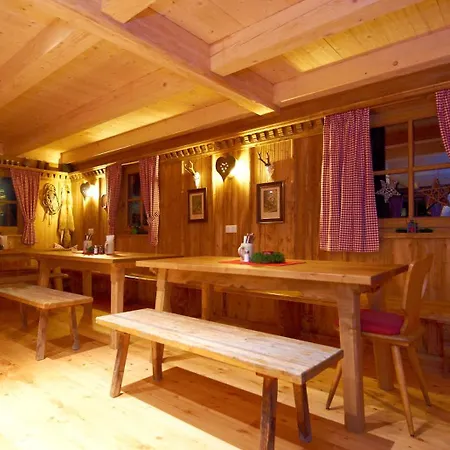 Otel Garni Ransburgerhof Flachau