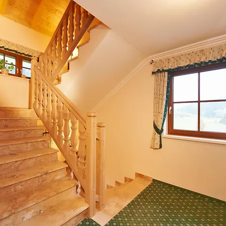 Hotel Garni Ransburgerhof 3*