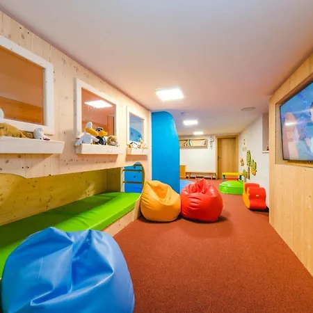 Garni Ransburgerhof Hotel 3*